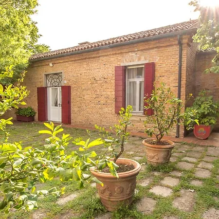 公寓 Splendido Casale Immerso Nella Natura Pozzonovo